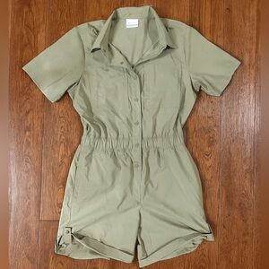 Columbia Sage Green Collared, Short-Sleeve One-Piece Utility Romper with Pockets